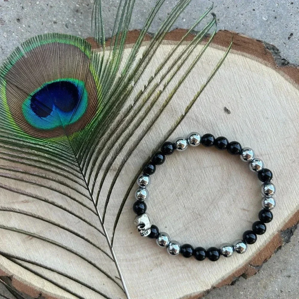 Handmade Hematite + Black Obsidian Skull Bracelet 💀🖤